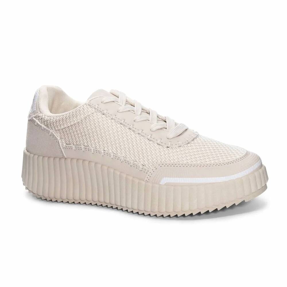 NEW CHINESE LAUNDRY women's spirited mesh sneaker in cream